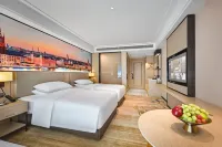 Vienna International Hotel (Shantou High-speed Railway Station East Plaza Branch) Hotels near Guangdong Israel Institute of Technology