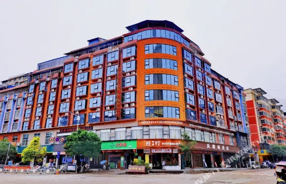 羅城鳳麟城酒店