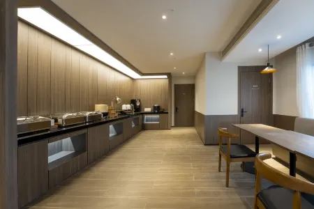 HanTing Hotel (Fuzhou Changle Shiyang Subway) Отели рядом с достопримечательностью «Zhenghe Park (South Gate)»