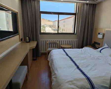 Ritu Xinsheng Hotel Hotels in Ritu