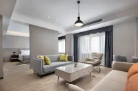 Kunshan Wanda Yuehua Hotel Отели рядом с достопримечательностью «Западная улица Западного города»