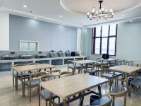 Wallaceil International Hotel Tashkurkan