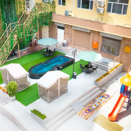 JJ HOTEL