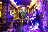 Muyan Muyu Hostel - bar