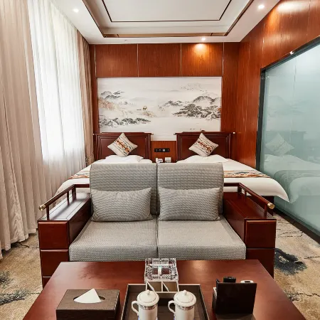 Dingxi Haitian Hotel Hotels in Dingxi