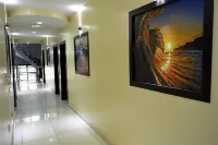 Golphin's Suites Hotels in Agulu