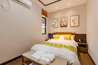 Xishuangbanna Jinghong Yuejingzhuang Manyuexin Villa