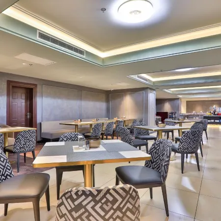 Yuefeng Hotel
