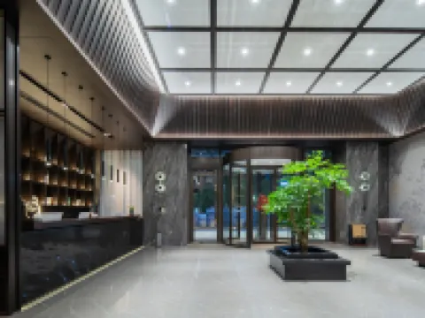 Selected Platinum Hyatt Hotel Hotels in Dazhou