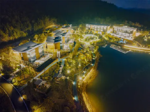 Tianmu Lake Yinhuju Resort Hotels near Tianmu Lake Resort