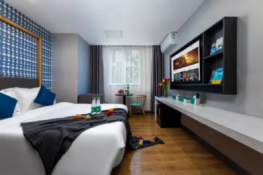 โรงแรมโบนิ (สถานีรถไฟใต้ดินซีเหมินโข่ว โรงพยาบาลแพทย์แผนจีนประจำจังหวัดกว่างโจว)