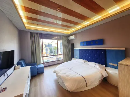 Mengfei Hotel (Liuzhou Yaobu Old Town) Отели рядом с достопримечательностью «Citizen Square»