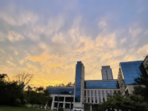 Oriental Garden Hotel فنادق في فونينغ