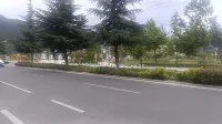 Xiongfei E-sports Hotel (Lin Hai Branch)