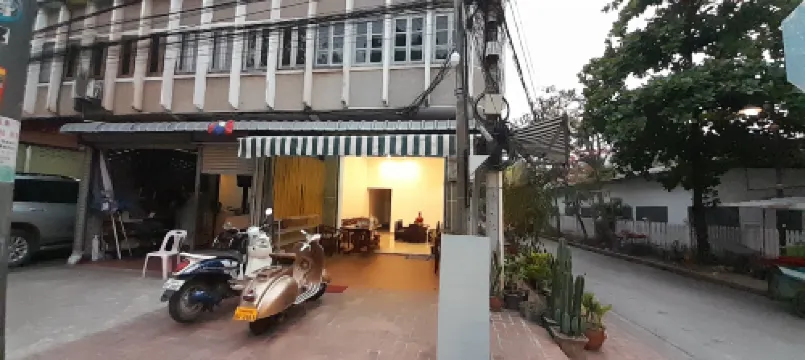 MK Hostel Luang Prabang