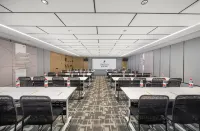 Country Inn & Suites by Radisson Hotel (Nyingchi Yingbin Avenue Yak Square) Hotels in Nyingchi