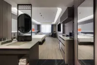 Xilinhot Meigao Hotel (Beizimiao) - parking