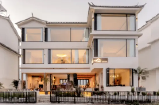 Dali An Yu · Manhaijing Homestay (Ancient Town Erhai Ecological Corridor S-Bend Store)