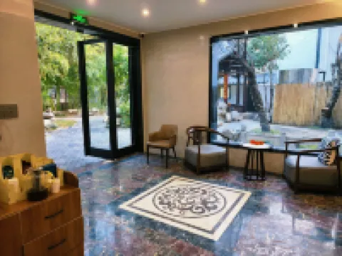 Shuizhuju Small Qinhuai Hotel (Yangzhou Geyuan Dongguan Street)