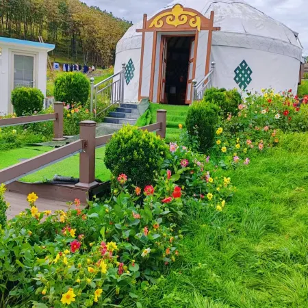 Nanshan Yurt Resort Hotel
