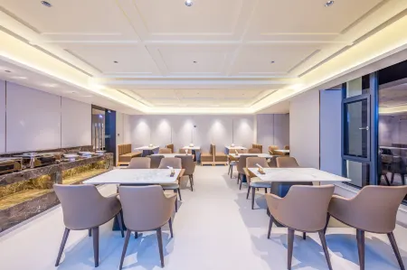 INDYGOO HOTEL (Huazhou) Отели в г. Вэйнань