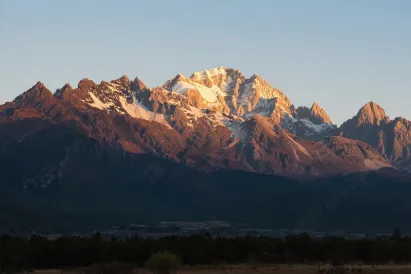 Shylie·Ruwan-Shiguang View of the Ancient City Panoramic Beauty Su (Lijiang Ancient City Branch)