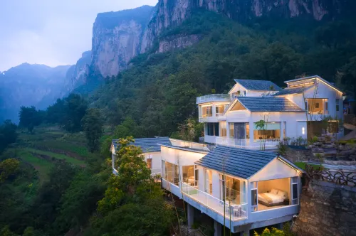 Mowen Mountain Wilderness Bed and Breakfast