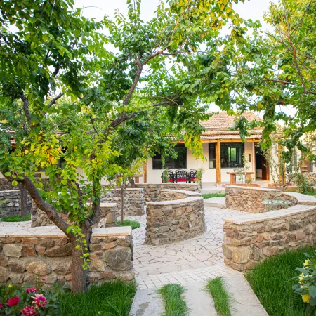 Sunny·Floral Stream | Designer Boutique Hotel (Tekes Bagua City Branch)