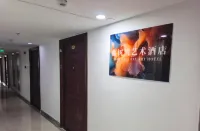 Blue Tree Bay Art Hotel