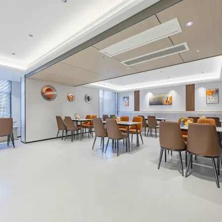 Jifeng International Hotel (Shijiazhuang Railway Station Branch)