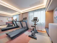 Huajiantang Se Hotel (Taiyuan Liuxiang Zhonglou Street Scenic Area Branch) Hotels near Ying Ze