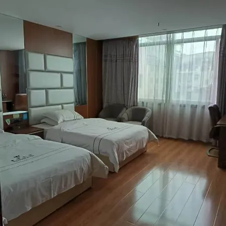 Jishou Boling Hotel