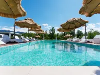 Zuwang Grassland · Wild Villa Swimming Pool Vacation Apartment (Narat Scenic Spot) - 수영장