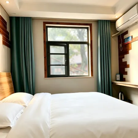 Yinju Guesthouse