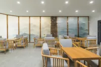 Yading Boutique Hotel (Meishan Sansuxuan)