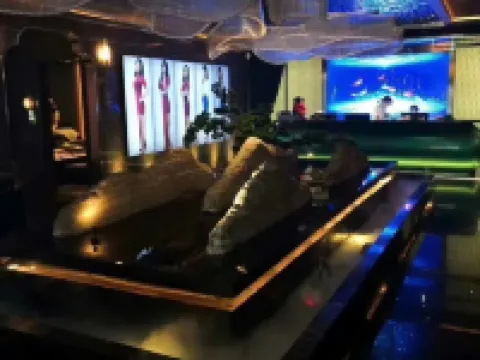 Vienna International Hotel (Shaodong High-speed Railway Station Trade City) Hotels in Shaodong