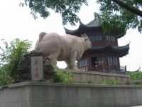 中威蓝海御华大饭店(无锡惠山万达广场店) - 酒店附近