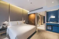 Atour Hotel Kunming Xishan District Government Hotels in Kunming