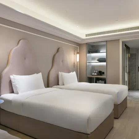 Mercure Chengdu Jiuyanqiao (Taikoo Li Branch) Отели рядом с достопримечательностью «Мост Цзюянь»