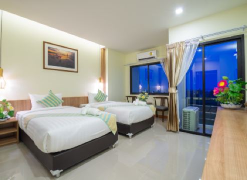 โรงแรมปุระนคร