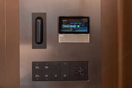 HanTing Hotel (Lianyungang Xinpu Park Yanhe Lane) Отели рядом с достопримечательностью «Peach Blossom Gully Scenic Area»