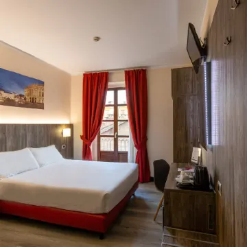 Hotel Urbani Hotels near Piazza San Carlo