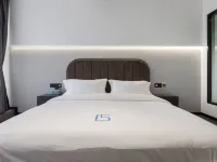 上呈·雲酒店（重慶港城工業園店） 鄰近铁山坪的酒店