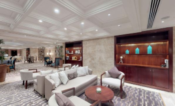 The Hotel Galleria Jeddah, Curio Collection by Hilton