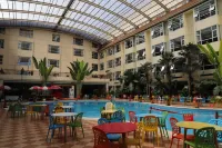 Holiday Inn Baoding Xingrui - Romantic