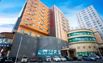 Dandong Guomen Qingyun Hotel