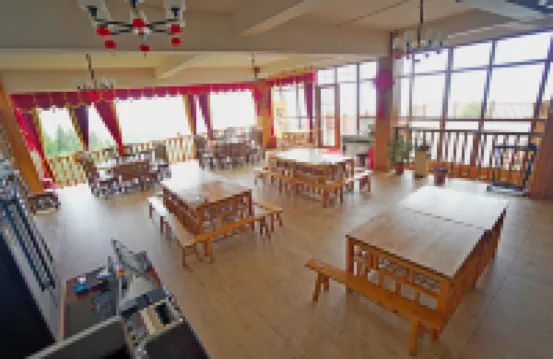 Xupu Star Cloud House Homestay