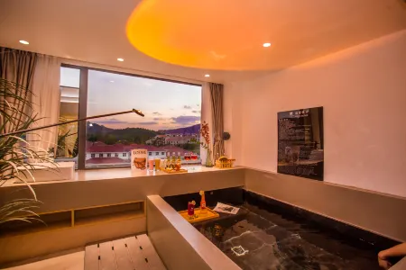 Minimalism Hotel Отели рядом с достопримечательностью «Gymnasium (Hubin Road)»