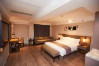 Homeinn Plus Hotel (Qiqihar Longhua Road)