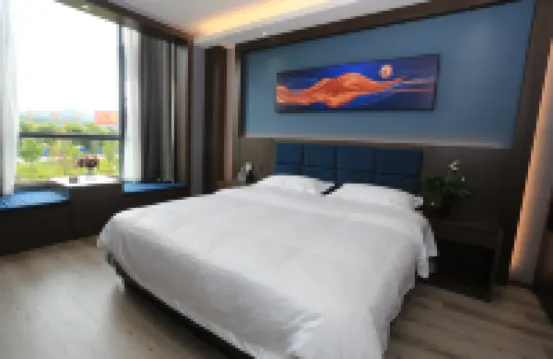 Wu Dingpo Moon Hotel